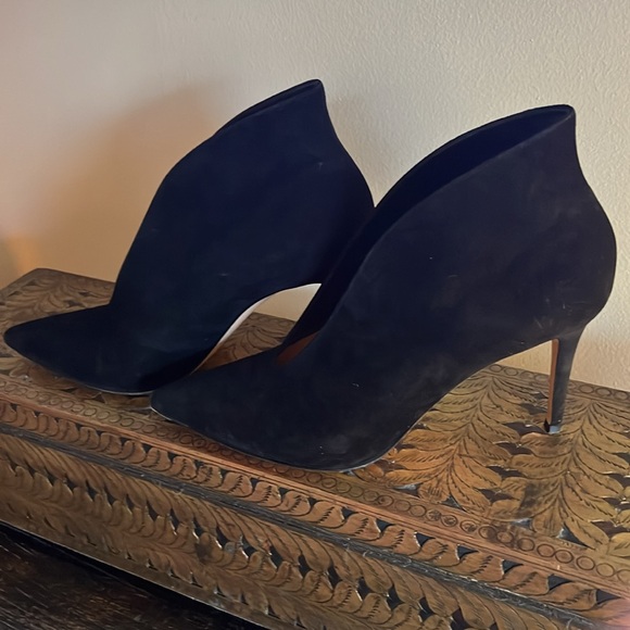 Gianvito Rossi black suede “Vamp” booties - Picture 4 of 6